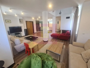 Vila de lux de vanzare in Predeal - imagine 12