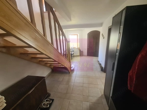Vila de vanzare in Breaza - Zona Breaza de Sus - imagine 7