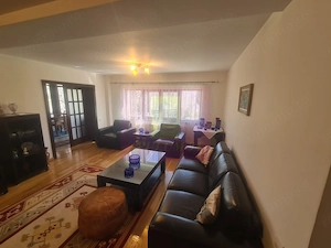 Vila de vanzare in Breaza - Zona Breaza de Sus - imagine 12