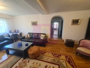 Vila de vanzare in Breaza - Zona Breaza de Sus - imagine 13