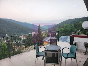 Hotel Boutique de vanzare in Sinaia - imagine 2