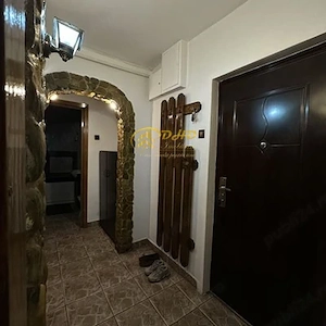 Apartament 2 camere decomandate in zona Nicolina. - imagine 7