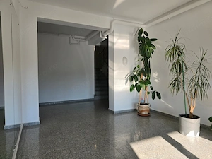Apartament sptios Otopeni, parcul Unirii, utilat si mobilat. bloc cu lift - imagine 11