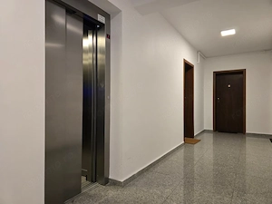 Apartament sptios Otopeni, parcul Unirii, utilat si mobilat. bloc cu lift - imagine 12