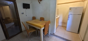 Etaj 1  ap 3 camere, 84mp  + 2 balcoane, zona Bucovina - imagine 3