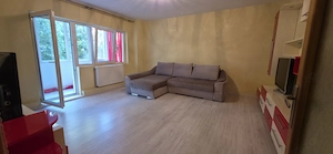Etaj 1  ap 3 camere, 84mp  + 2 balcoane, zona Bucovina - imagine 5