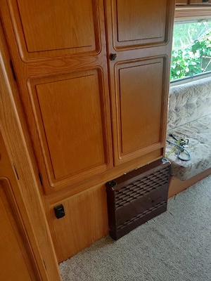vand rulota LMC Lord  3000 € - imagine 10