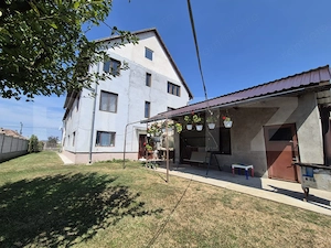 Proprietate de 460mp, 2800 mp teren,  camin sau pensiune, Sângeorgiu de Mures