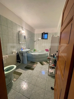Proprietate de 460mp, 2800 mp teren,  camin sau pensiune, Sângeorgiu de Mures - imagine 11