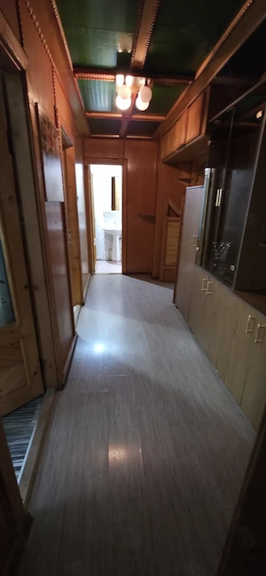 Etaj 1  ap 3 camere, 84mp  + 2 balcoane, zona Bucovina - imagine 12