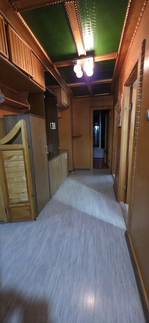 Etaj 1  ap 3 camere, 84mp  + 2 balcoane, zona Bucovina - imagine 13