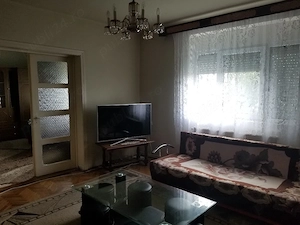 De VÂNZARE casă cu etaj in Grădiște - imagine 2