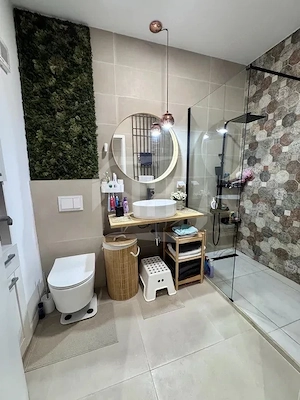 Apartament 2 camere, intermediar, zona centrala - imagine 4