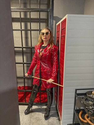 BR - Dominare, fantezii, fetisuri la NIVEL PROFESIONAL. Fara contact intim - Primul Castel BDSM