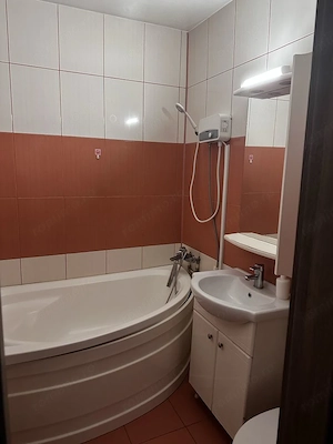 Închiriez apartament 2 camere   Timpuri Noi | 3 min de metrou | complet mobilat și utilat - imagine 6