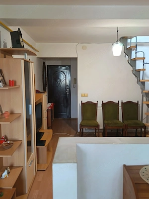 OCAZIE!Vand apart 2 camere ,50 mp, mobilat si utilat,cu CT,bloc din 1980, Nicolina,aproape de Pallas - imagine 3