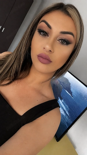 Denisa  Noua în oraș !