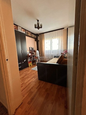 3 camere decomandat - Viorele - Timpuri Noi - imagine 2