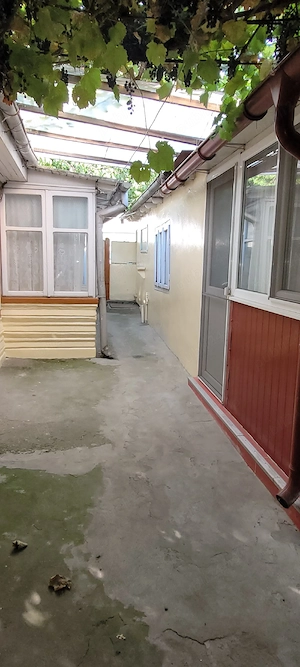 Casă de vânzare în orașul  Galați   teren 250 mp, garaj și anexe - imagine 5