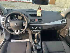 Renault Megane 3 1.5 dCi Euro 5 - imagine 2