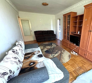 50.000 euro, APARTAMENT 2 camere semidecomandat, Micro 19 - imagine 4