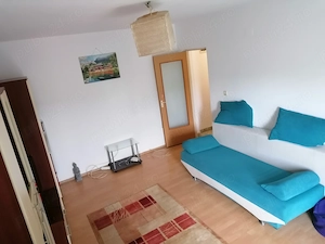 Inchiriez apartament cu o camera in zona str. Campului - imagine 2