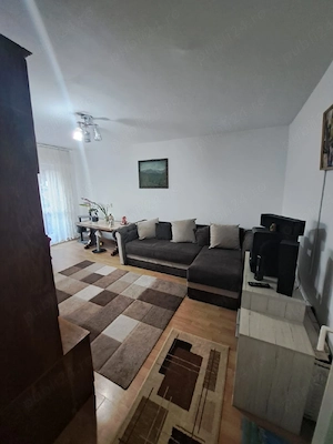 apartament 3 camere decomandate 2 balcoane 80 metri pătrați spatiu suficient pentru o familie  - imagine 4