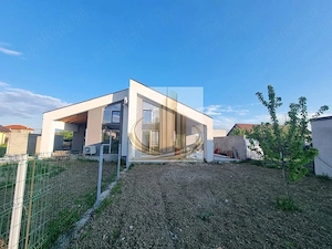 Grand Mobilis vă propune spre vânzare un duplex modern, situat în Ghir