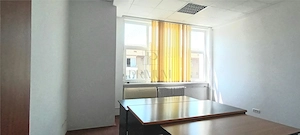 Spatiu birouri 4 camere cladire birouri  etaj 3 - Central - imagine 4