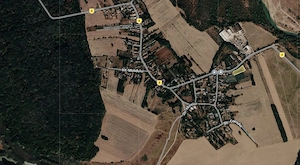 Intravilan in zona pitoreasca cu padurea si apa in apropiere - imagine 3