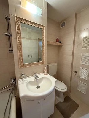 Apartament cu 3 camere, decomandat, 65 mp utili, etaj 4 cu acoperis - Soarelui - imagine 9