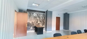 Spatiu birouri parter inalt amenajat modern - Central - imagine 5