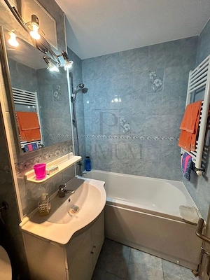 Dambovita - 2 Camere - Etaj intermediar cu LIFT - Centrala proprie - Decomandat - imagine 8