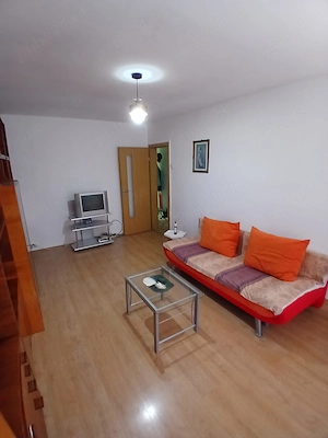 Proprietar VAND apartament 3 camere decomandat în zona Lipovei. NU AGENTIE - imagine 3