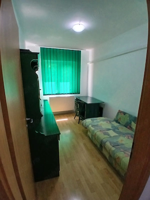 Proprietar VAND apartament 3 camere decomandat în zona Lipovei. NU AGENTIE - imagine 6