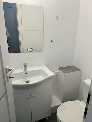 Apartament 3 camere, 65 mp, zona Rovine  - imagine 7