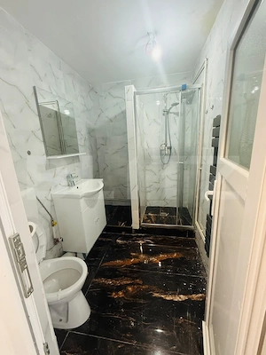 Apartament 2 camere, 54 mp, zona Craiter - imagine 8