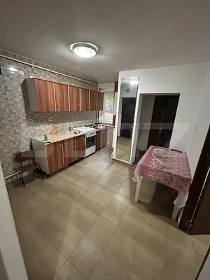 Apartament de vânzare