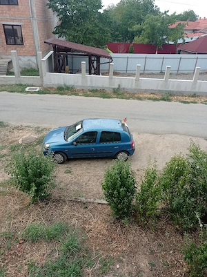 Mașina este de vânzare.  - imagine 5