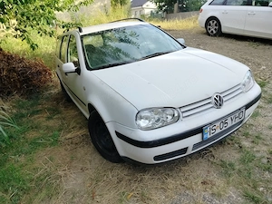 Vand Volkswagen Golf 4 1.9 TDI Variant cu carlig de remorcare - imagine 4