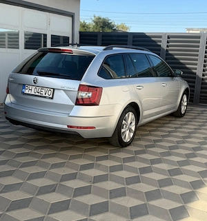 Skoda Octavia 2020-Provenienta Porsche Romania -Exemplara la numai 255000km! 16 TDI.Euro 6! - imagine 3