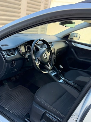 Skoda Octavia 2020-Provenienta Porsche Romania -Exemplara la numai 255000km! 16 TDI.Euro 6! - imagine 8
