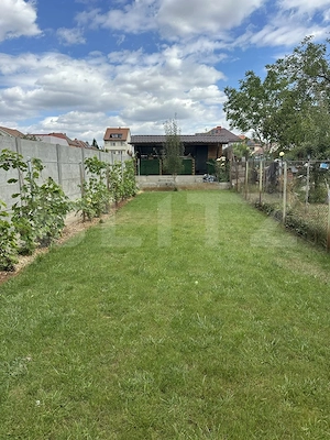 Apartament de vanzare, 160 mp, teren 165 mp, zona Strandului  - imagine 2