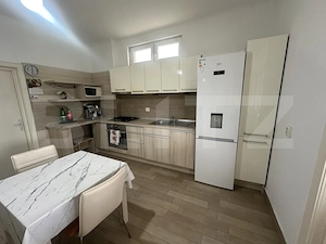 Apartament de vanzare, 160 mp, teren 165 mp, zona Strandului  - imagine 7