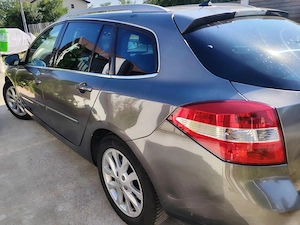 Renault Laguna 2009 - imagine 4