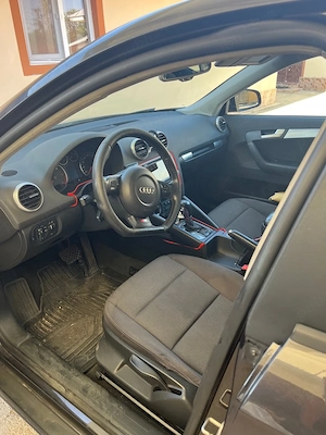 Audi A3 din anul 2009 Automat Dizel  - imagine 4