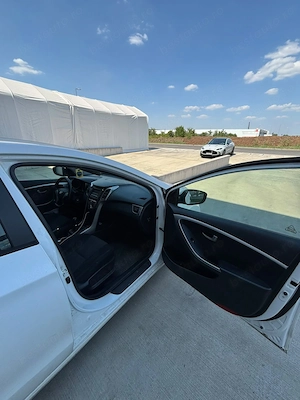 Hyundai l30. Stare foarte bună de funcționare.  - imagine 2