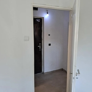 Garsoniera ,apartament cu o camera - imagine 6