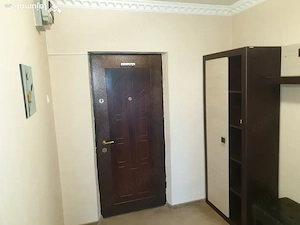De inchiriat apartament decomandat 2 camere Titan, lângă parcul IOR, balcon și lift