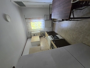 3 camere | semidecomandat | etaj 2 | 2 băi | centrală | bloc anvelopat | renovat recent - imagine 3